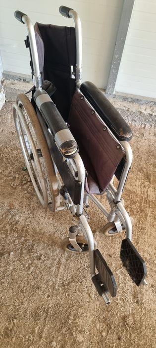 Scaun dizabilități + wc mobil