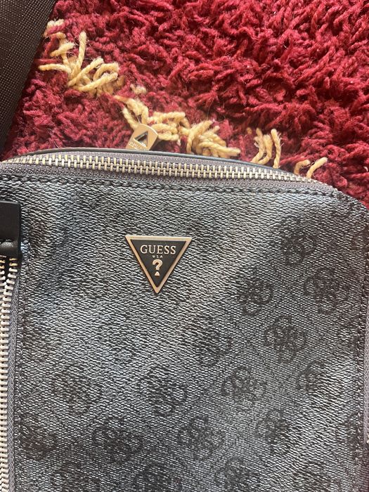 DOAR IN IASI! vand borseta guess nu trimit in tara