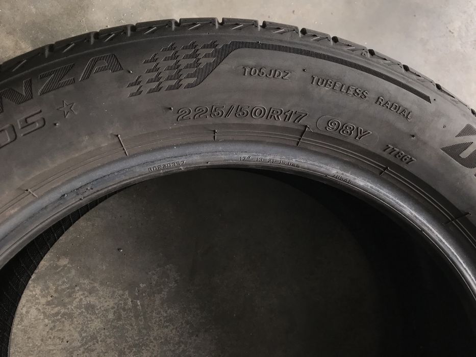 Set Vara 225 50 R17 Anvelope Cauciucuri Premium cu Profil 6mm