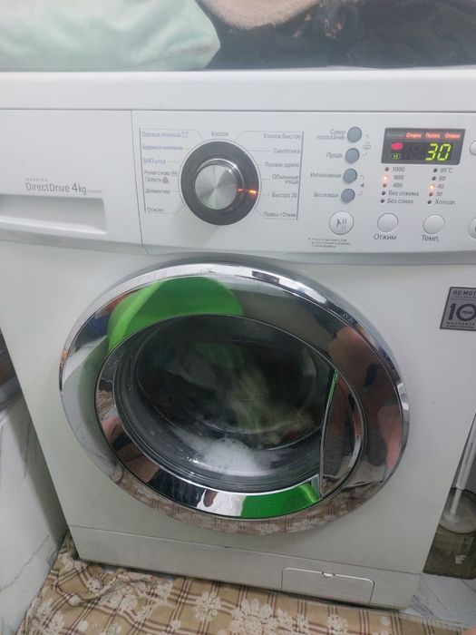 Продам стиральную машину