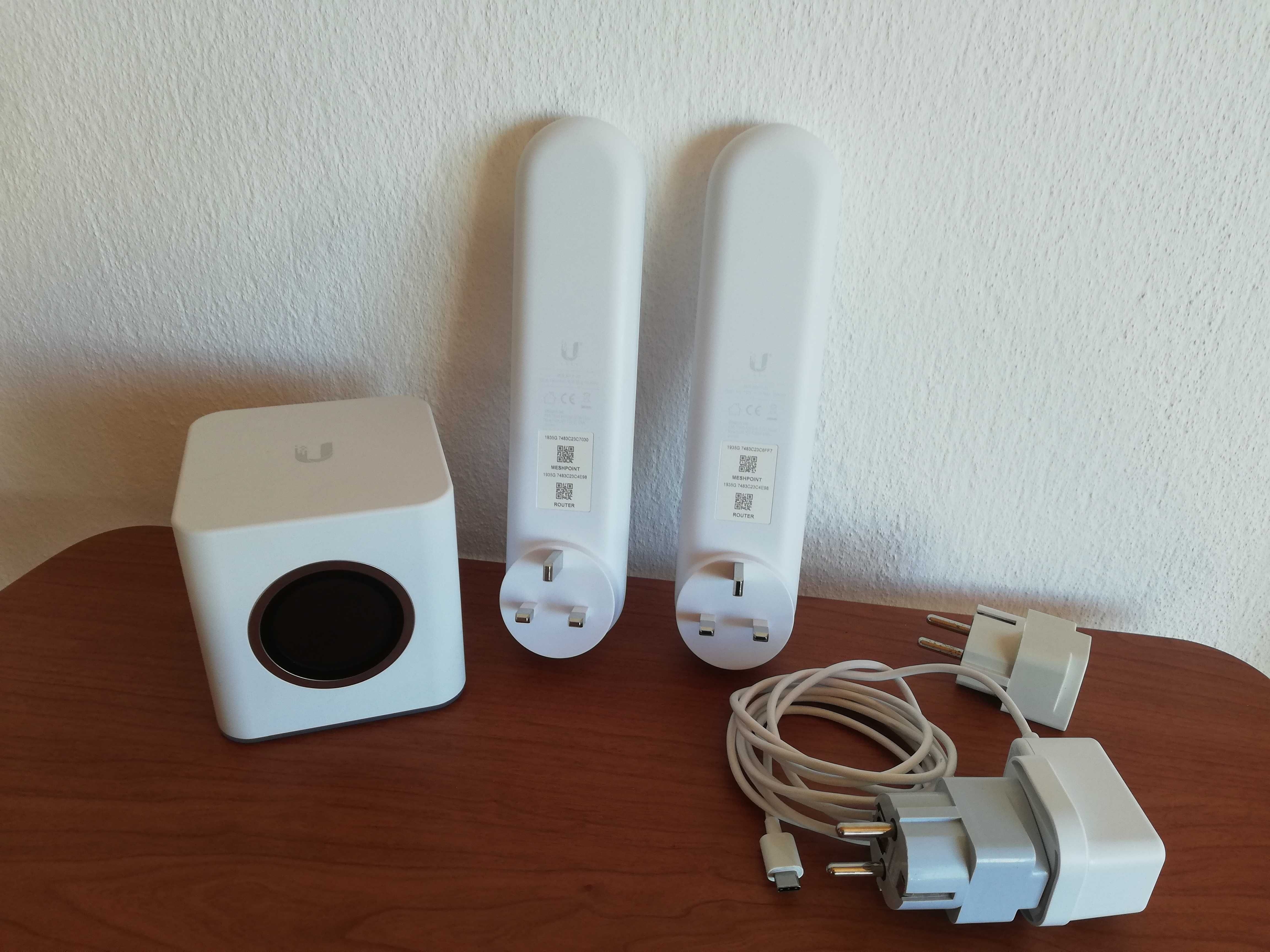 Ubiquiti amplifi hd mesh router