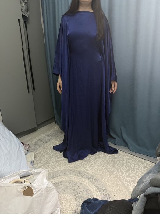 Разгрузка гардероба.вещи по 3к