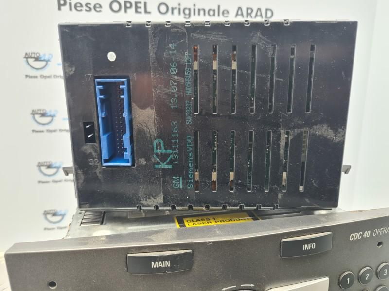 CD Player radio CDC 40 Opera Opel Astra H GTC