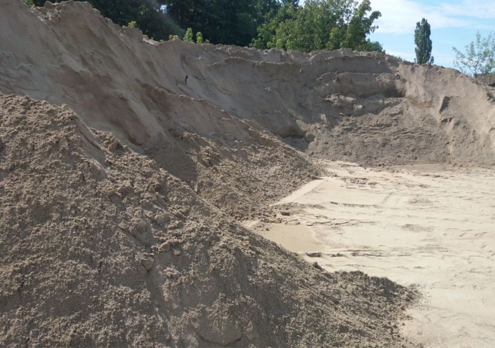 Nisip Pietris Balastru Sort piatra