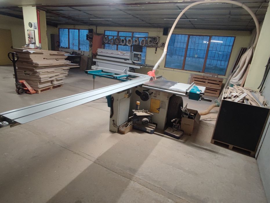 Форматен циркуляр с подрезвач