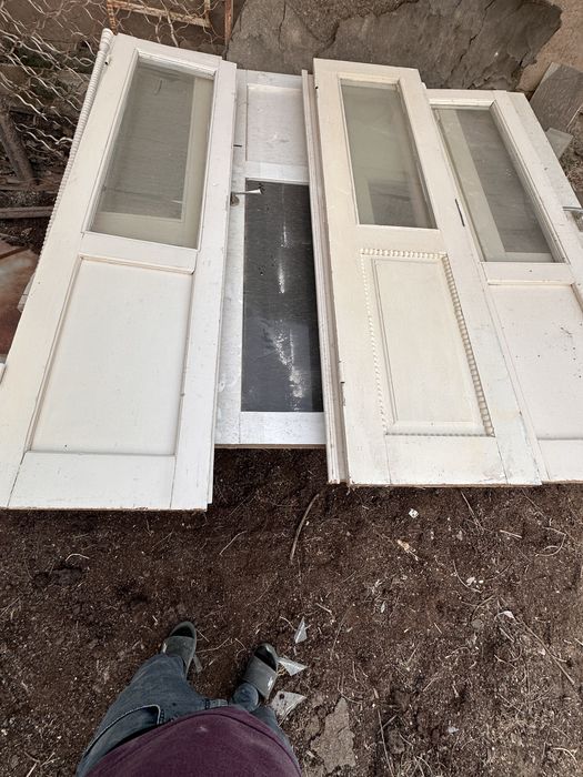 Hona eshiklari sotiladi 2.10 ga 1.30-1.40 razmerli