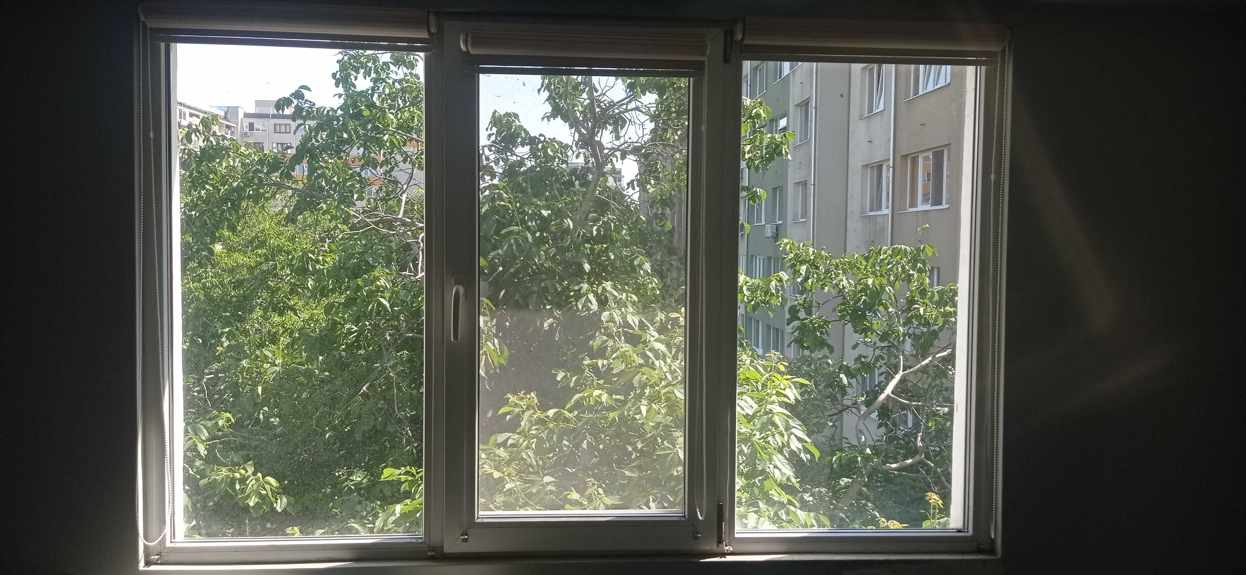Продавам PVC дограма ползвана.Взимане само от адрес.