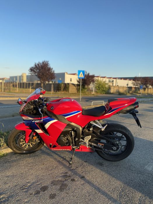 Honda cbr 600rr 2025 cu evacuare si soft