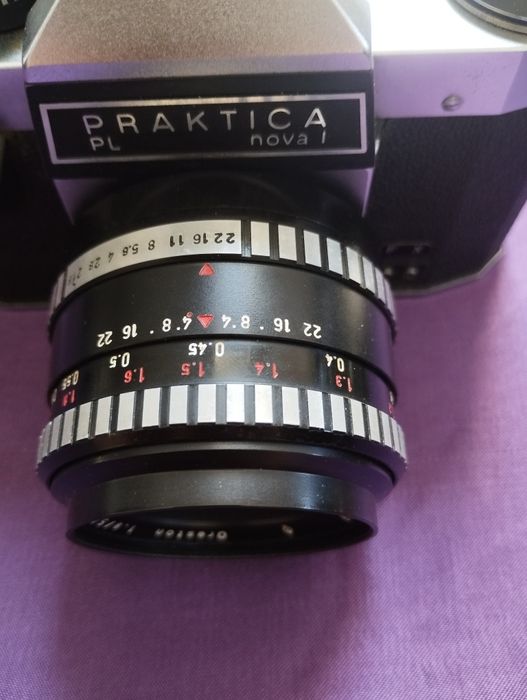 Aparate foto Praktica PL nova si Zeiss Ikon