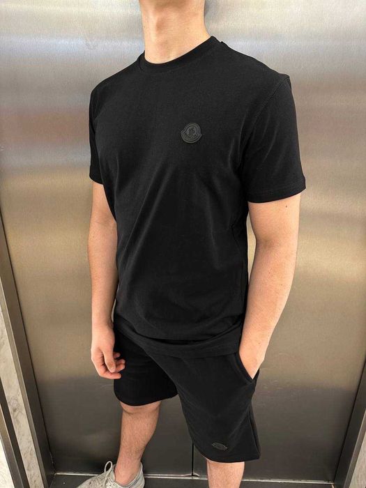 compleu bermuda tricou