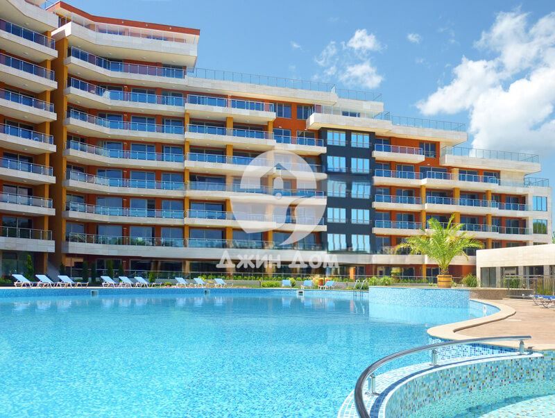 Продава се Двустаен апартамент в к.к. Слънчев бряг - 99 кв.м за 798 €/кв.м - Снимка #9