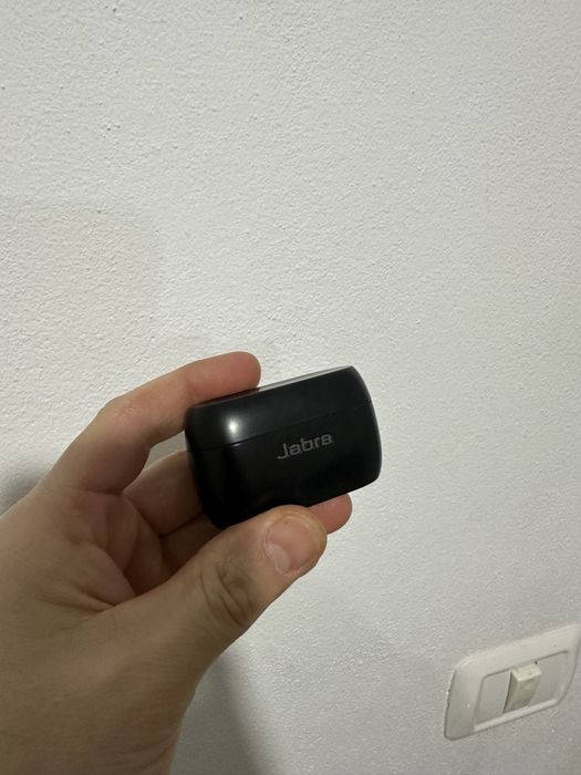 Vand casti fara fir Jabra Elite 75 T