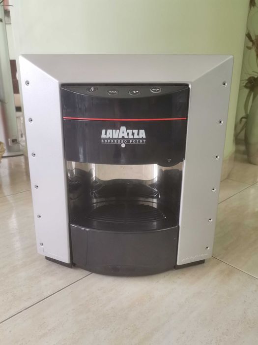 Кафемашина с капсули  "Lavazza Point ЕP 2100"