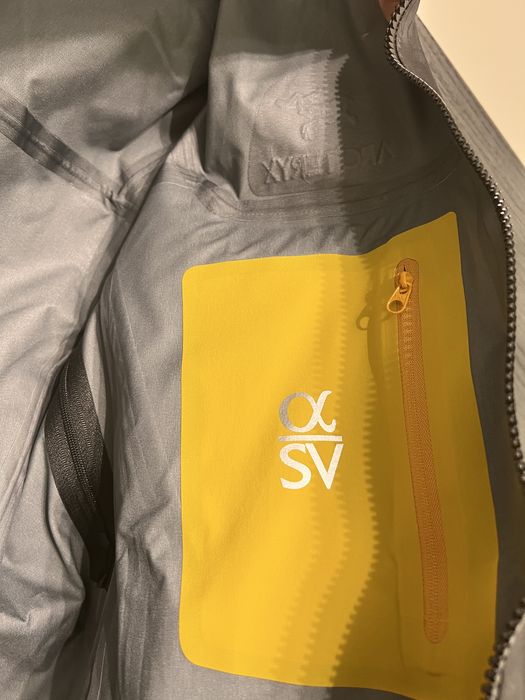 Яке Arc‘teryx SV Gore-Tex pro M размер