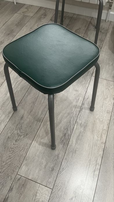 Продаются табуретки