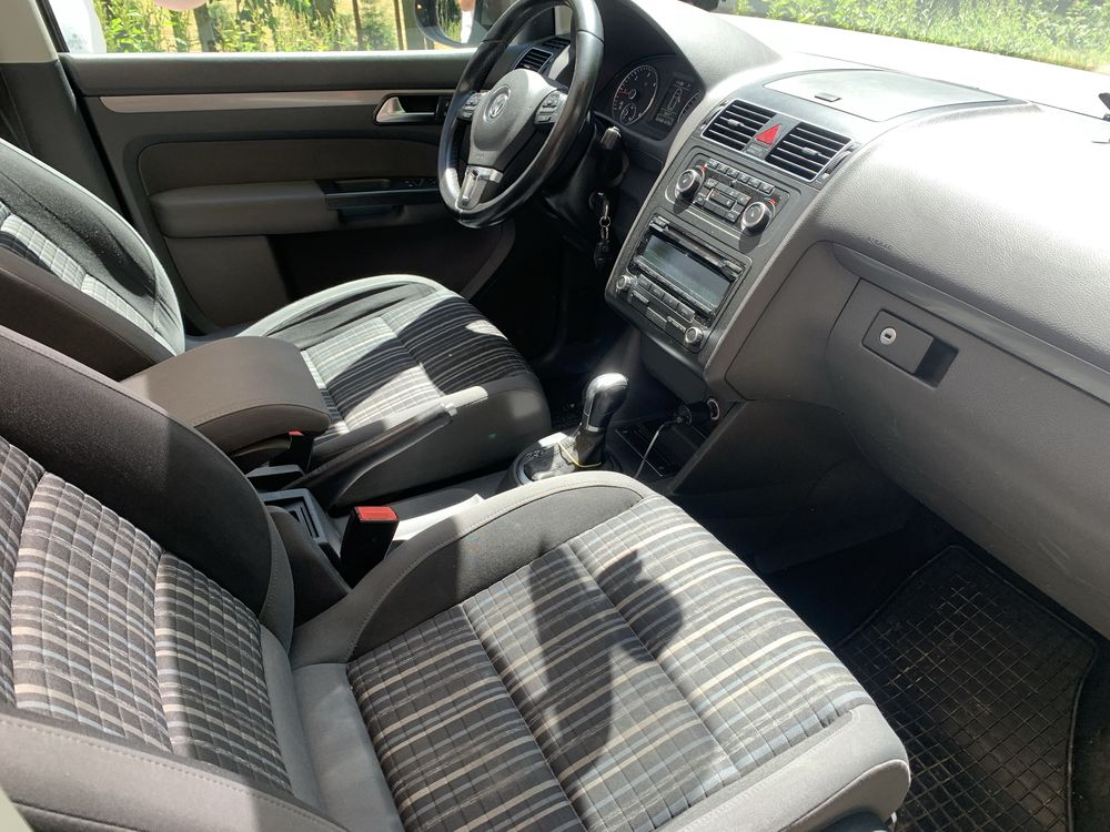 Vind Vw Touran cross