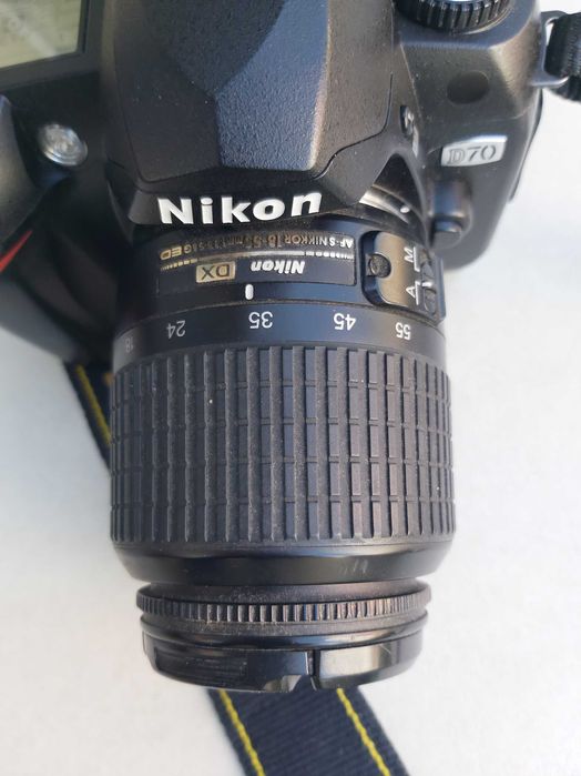 Nikon D70 body, baterie, card