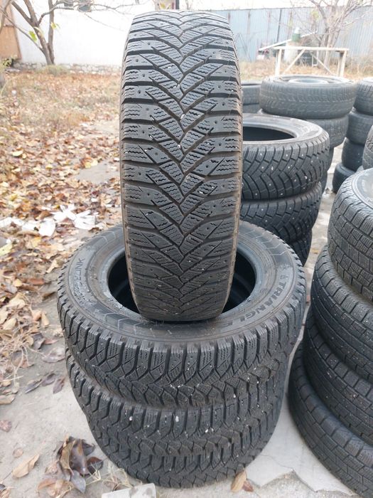 Продам комплект зимних шин Triangle 185/65/15