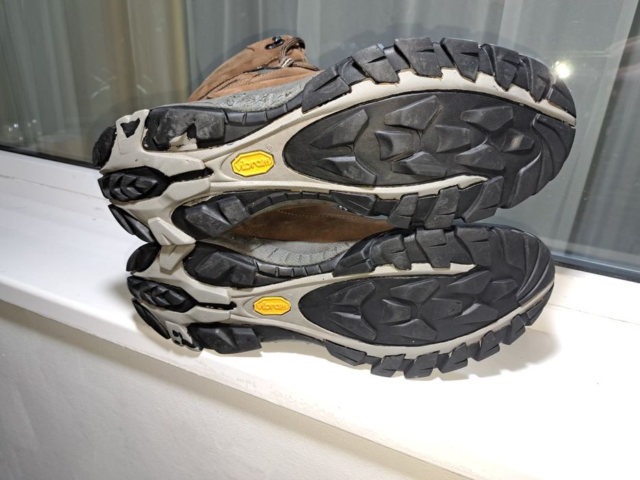 Vând ghete Meindl nr 46 cu Gore-tex