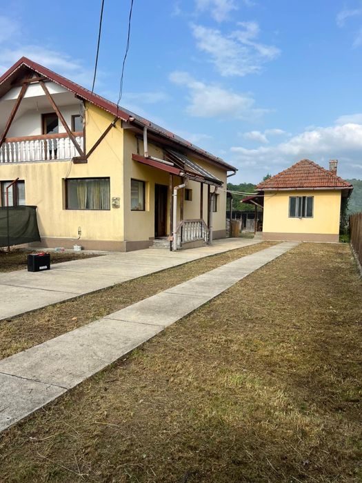 Vand imobil valcea(dozesti )