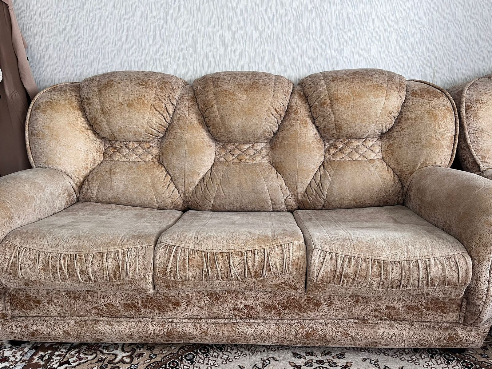 Продам диван раскладной с 1 креслом