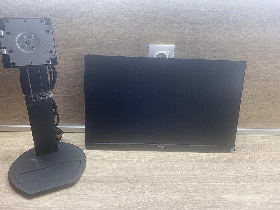 Philips 241B8Q, 23.8" IPS, FHD (1920 x 1080), Черен