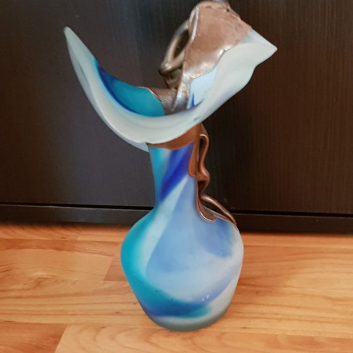 sticlaria de arta.vaza.arama.