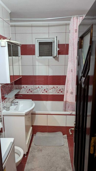 Apartament 3 camere et 1