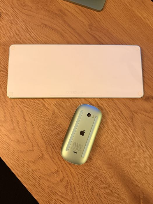 Apple Magic Keyboard Touch ID & Magic Mouse