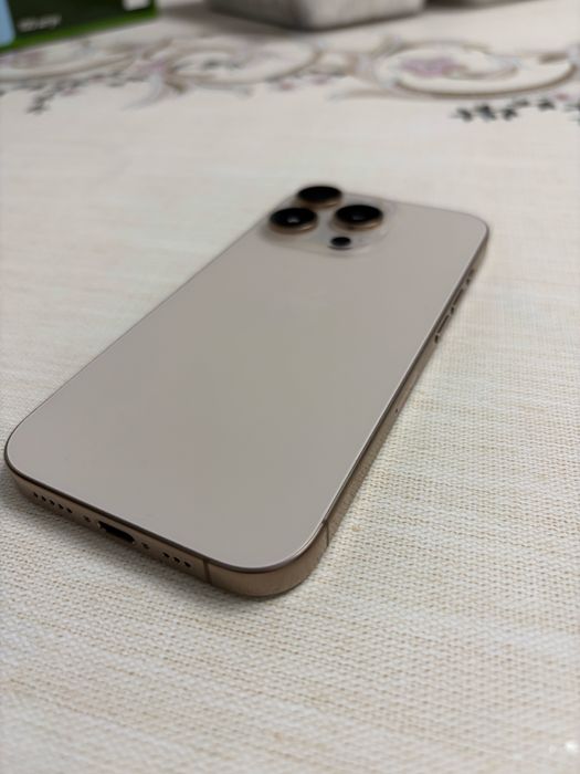 IPHONE 16 pro в идеальном, в новом состоянии. 100% батарейка