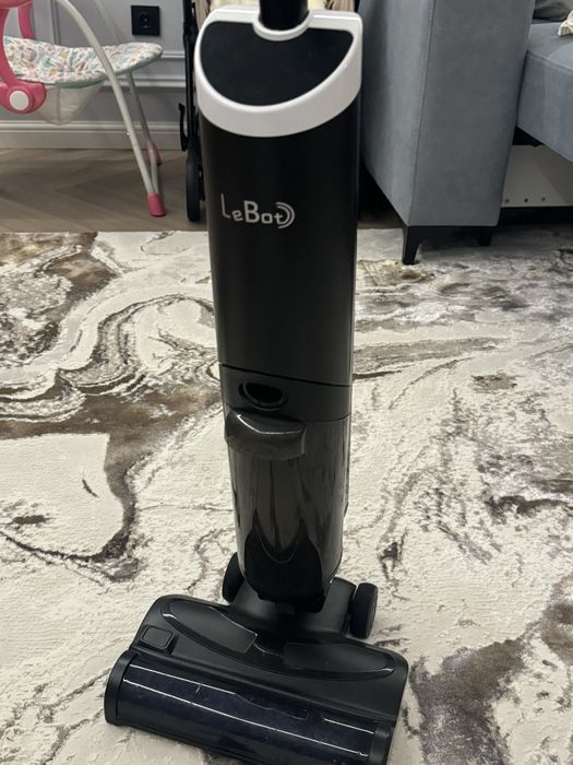 Продам пылесос dynex