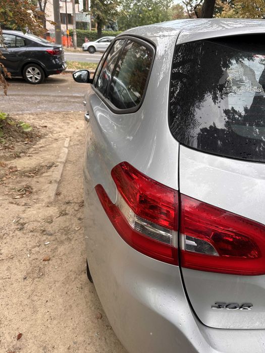 peugeout 308 2016