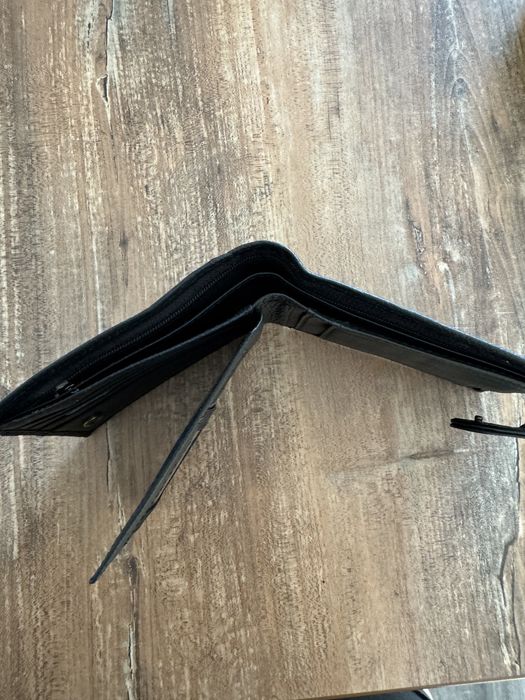 Portofel de Bărbați Eleganță Urbană - Negru, Material Sintetic, Nou