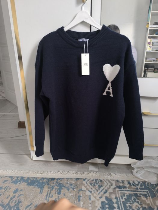 Свитер ami paris