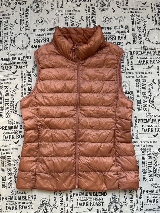 UNIQLO Light Down гъши пух original дамски елек грейка.M