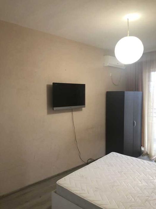 Дава се под наем Двустаен апартамент в Бургас, Меден рудник - зона А - 65 кв.м за 140.25 € - Снимка #1