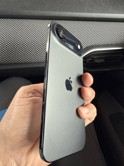 Iphone 17 AIR factura garantie 2 ani schimb cu iphone 16 pro