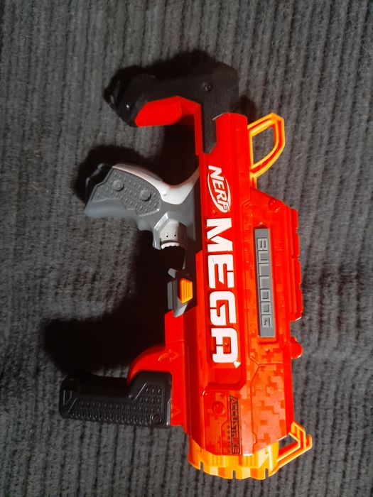 Pusca nerf im stare buna ingrijita