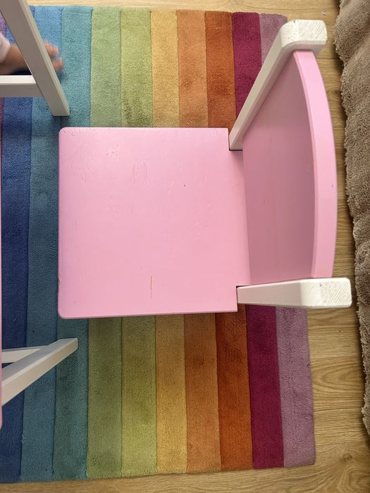 Masuta pentru copii+ 2 scaune ikea