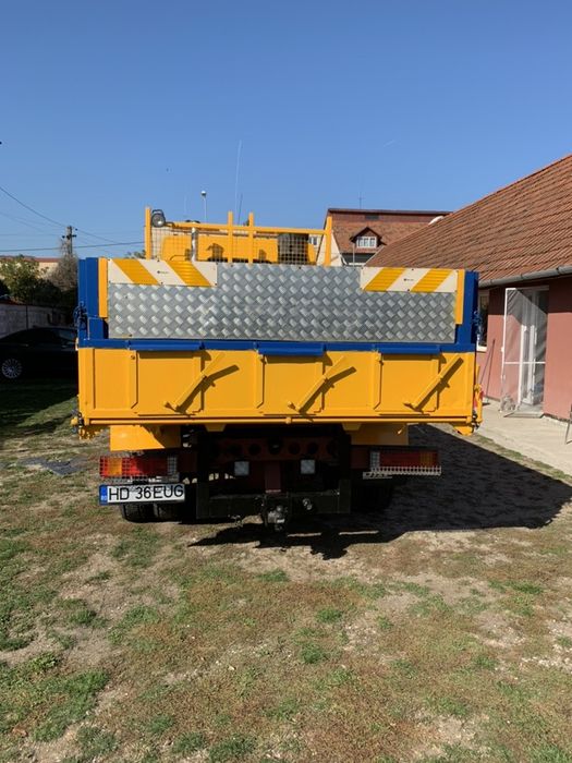 Transport marfa 7,5t basculabil nisip, pamant ,balatru ,materiale cons