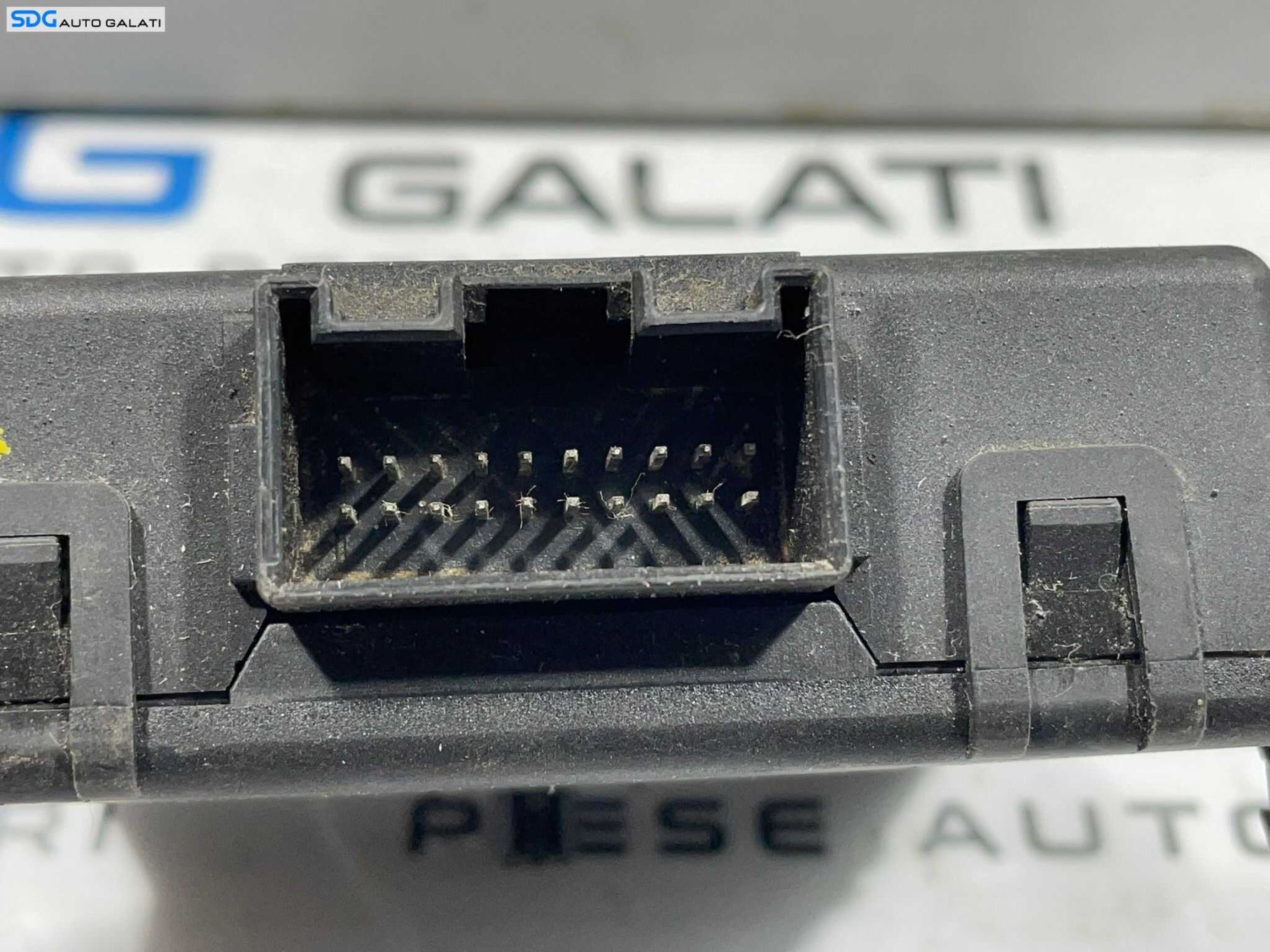 Calculator Modul control central CAN Gateway Volkswagen Caddy 2003 - 2010 Cod 1K0907530AD [L4515]