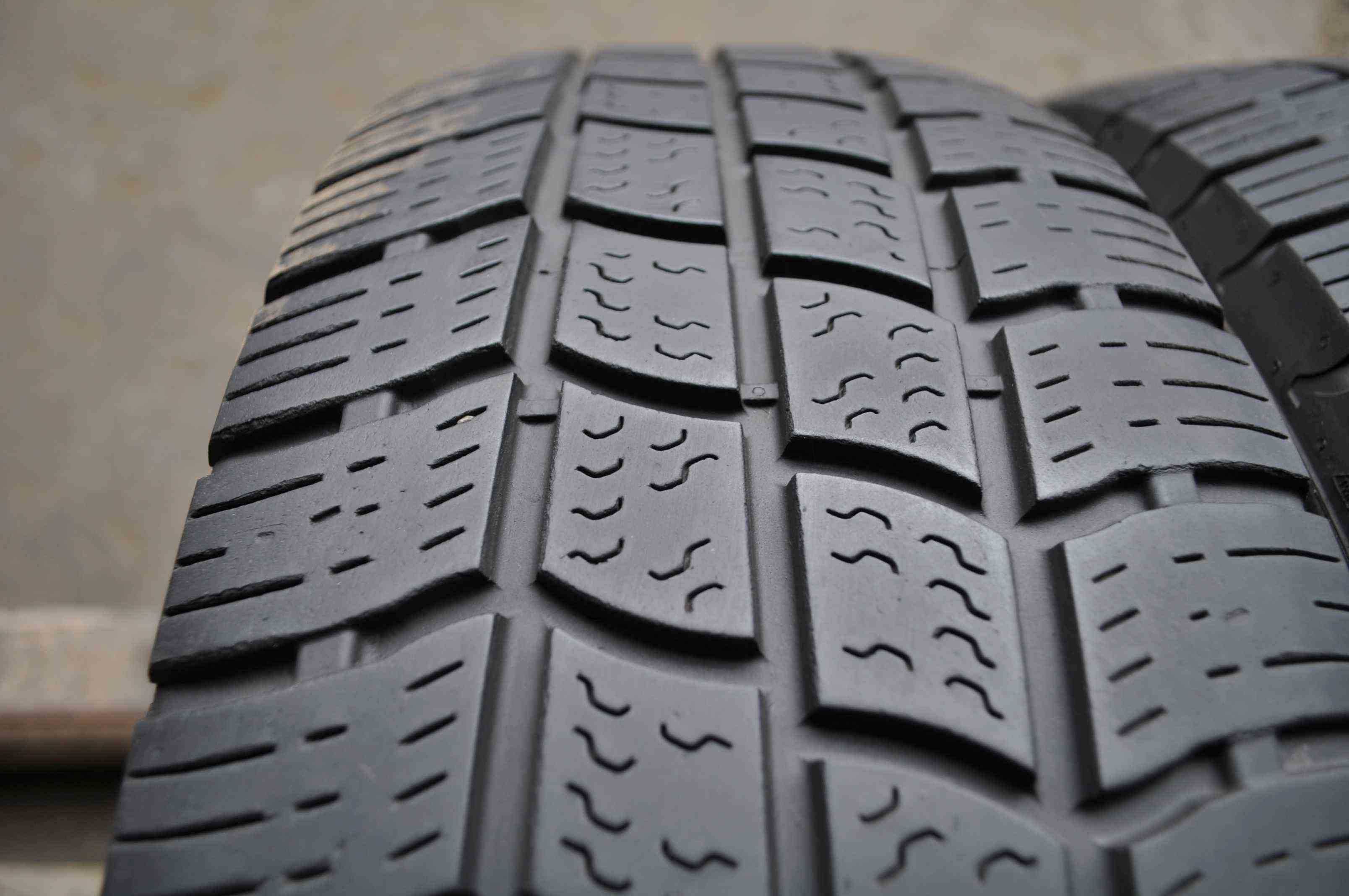 SET 2 Anvelope All Season 215/65 R16C VREDESTEIN Comtrac 2 109/107T