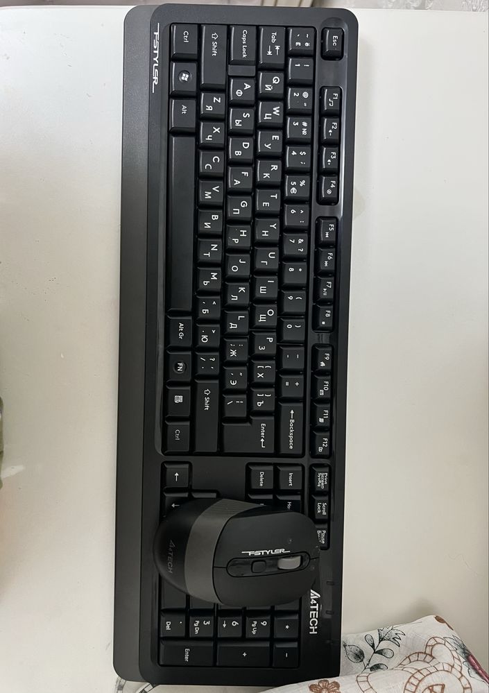 Klaviatura va sichqoncha клавиатура и мышь блютуз tech FG1010 новый