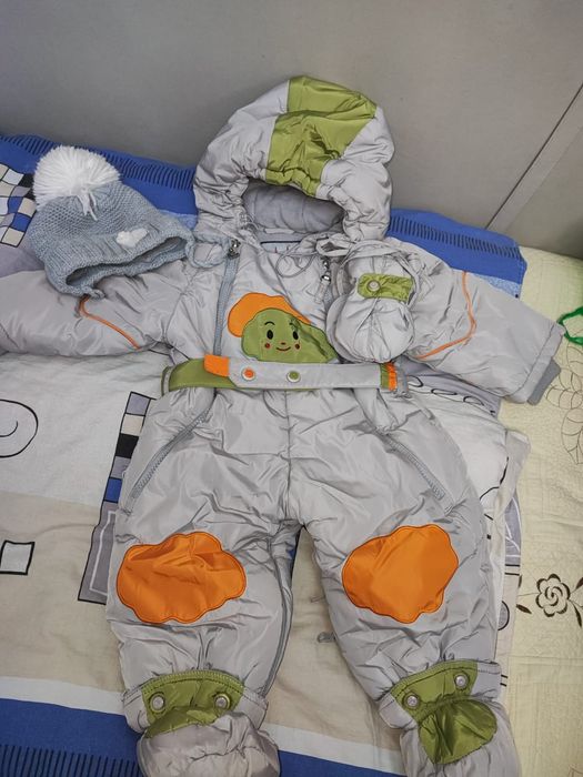 Комбинезон зимний универсальный, подойдёт на мальчиков и девочек