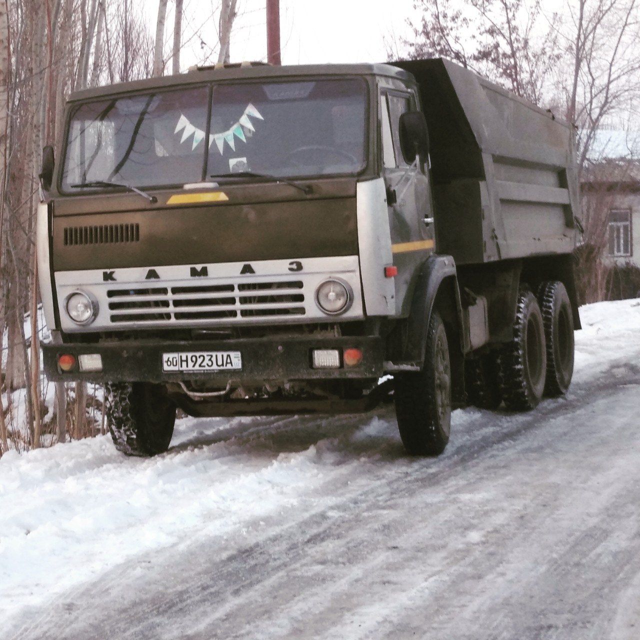 Kamaz samasval  sotiladi