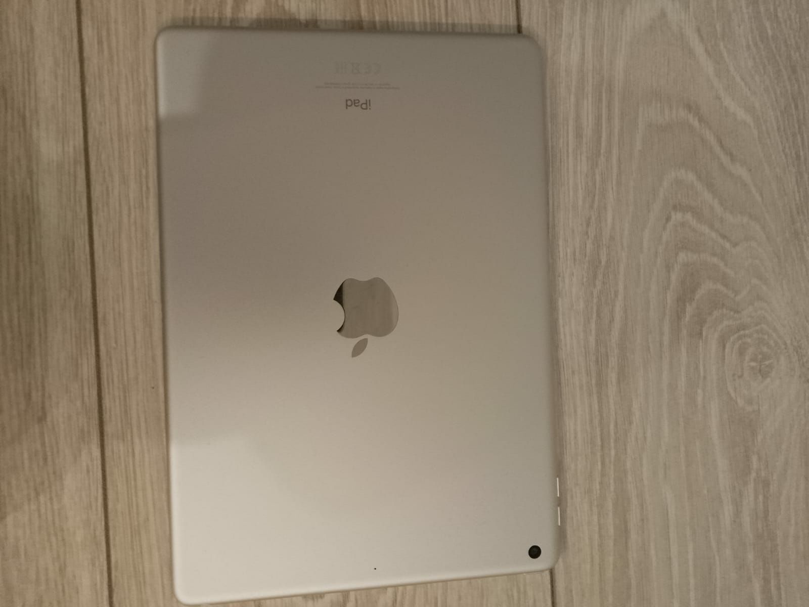 Продаю IPAD (оригинал)
