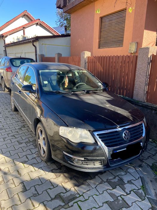 Vând Volkswagen Passat