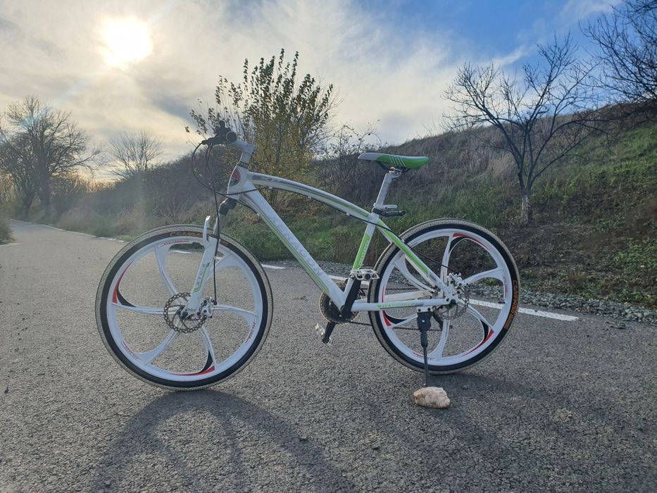 Vând bicicleta functionabila