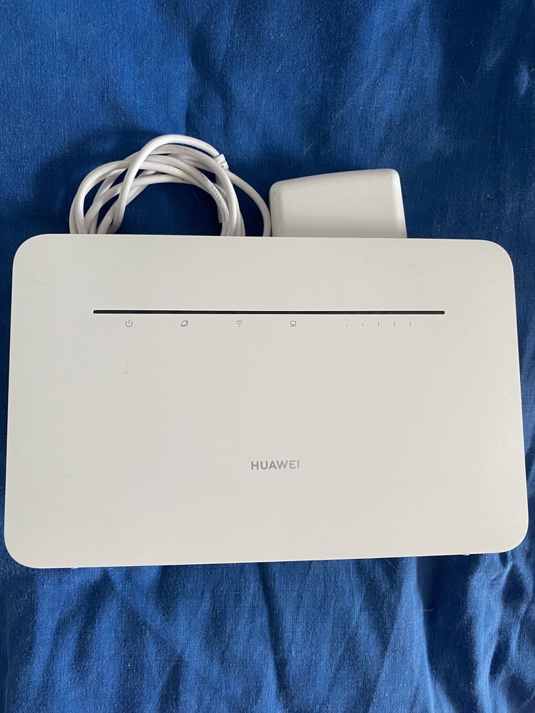 Router wireless Router LTE Huawei B535-232 (white color