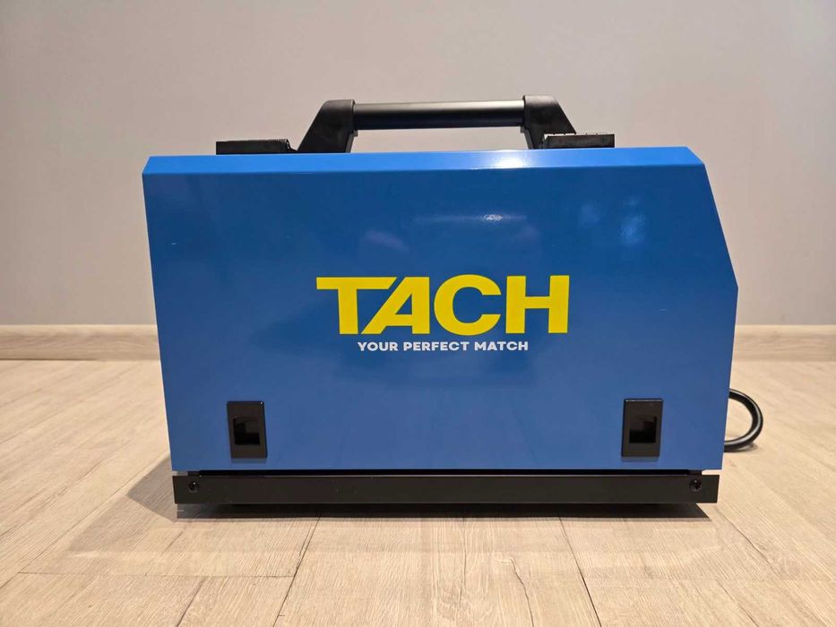 КОМЛЕКТ 250А Professional Телоподаващо с евробукса 4м с дисп  TACH МАХ